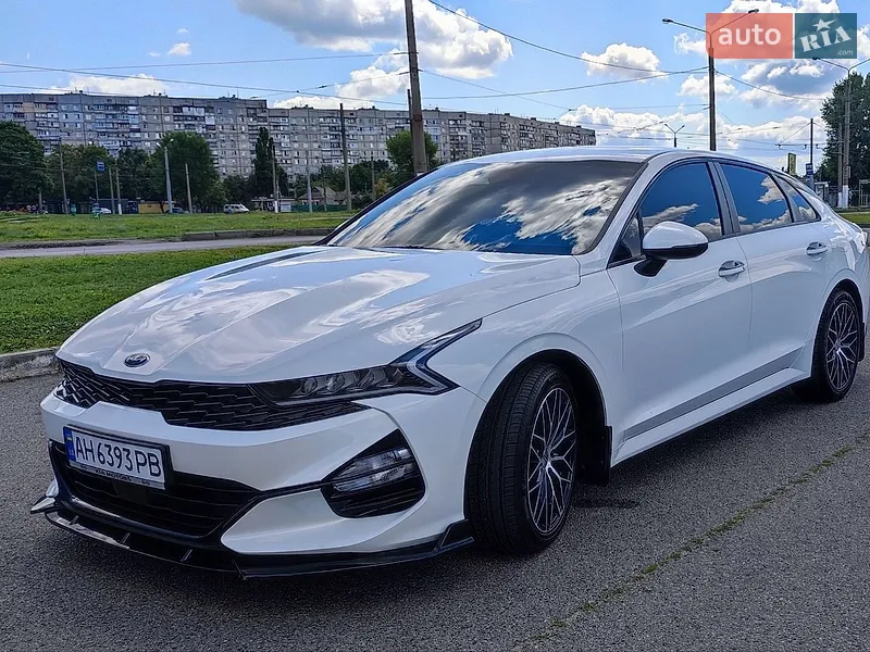 Kia K5