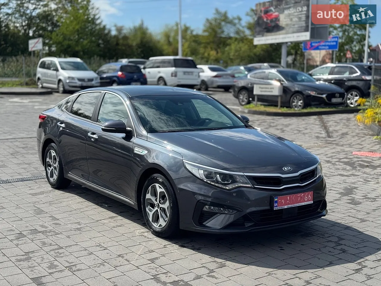 2018 Kia K5 - фото 1