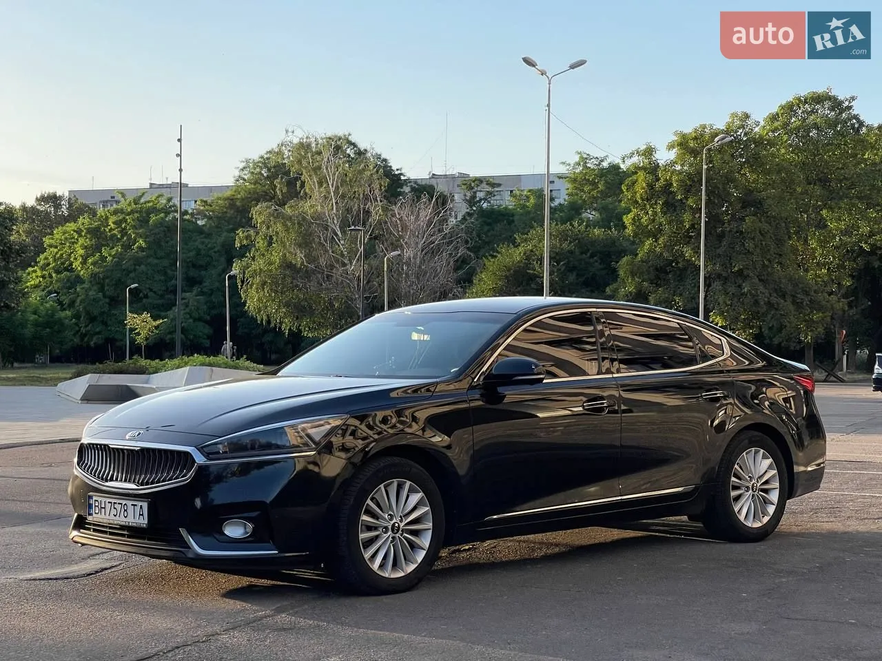 2016 Kia K7 - фото 1