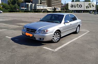 Kia Magentis  2004