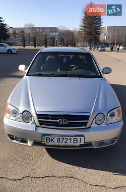 Kia Magentis  2004