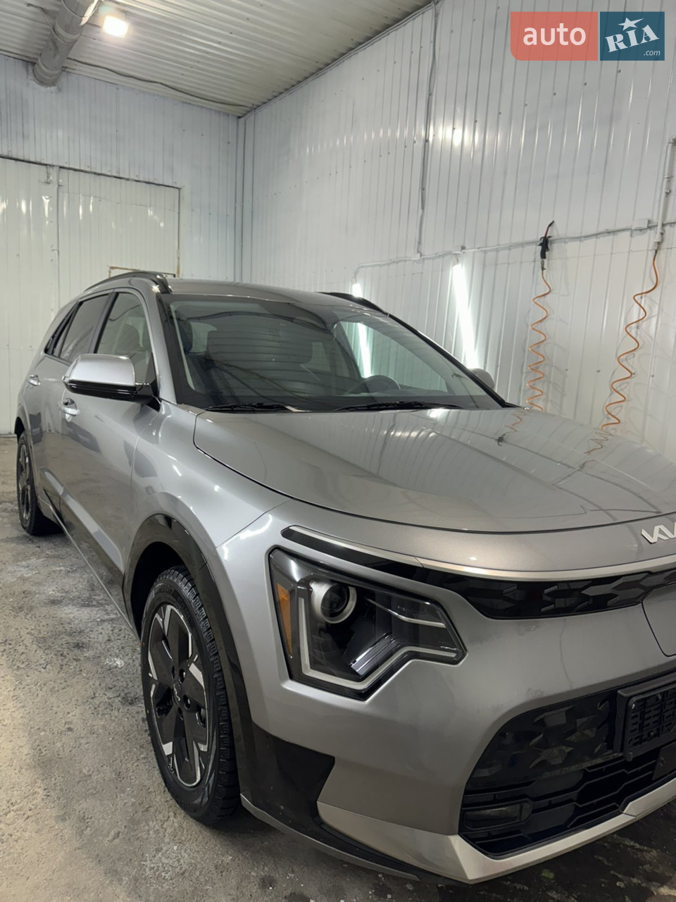 2023 Kia Niro - фото 1