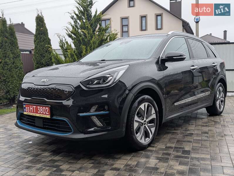 Легковые Kia Niro