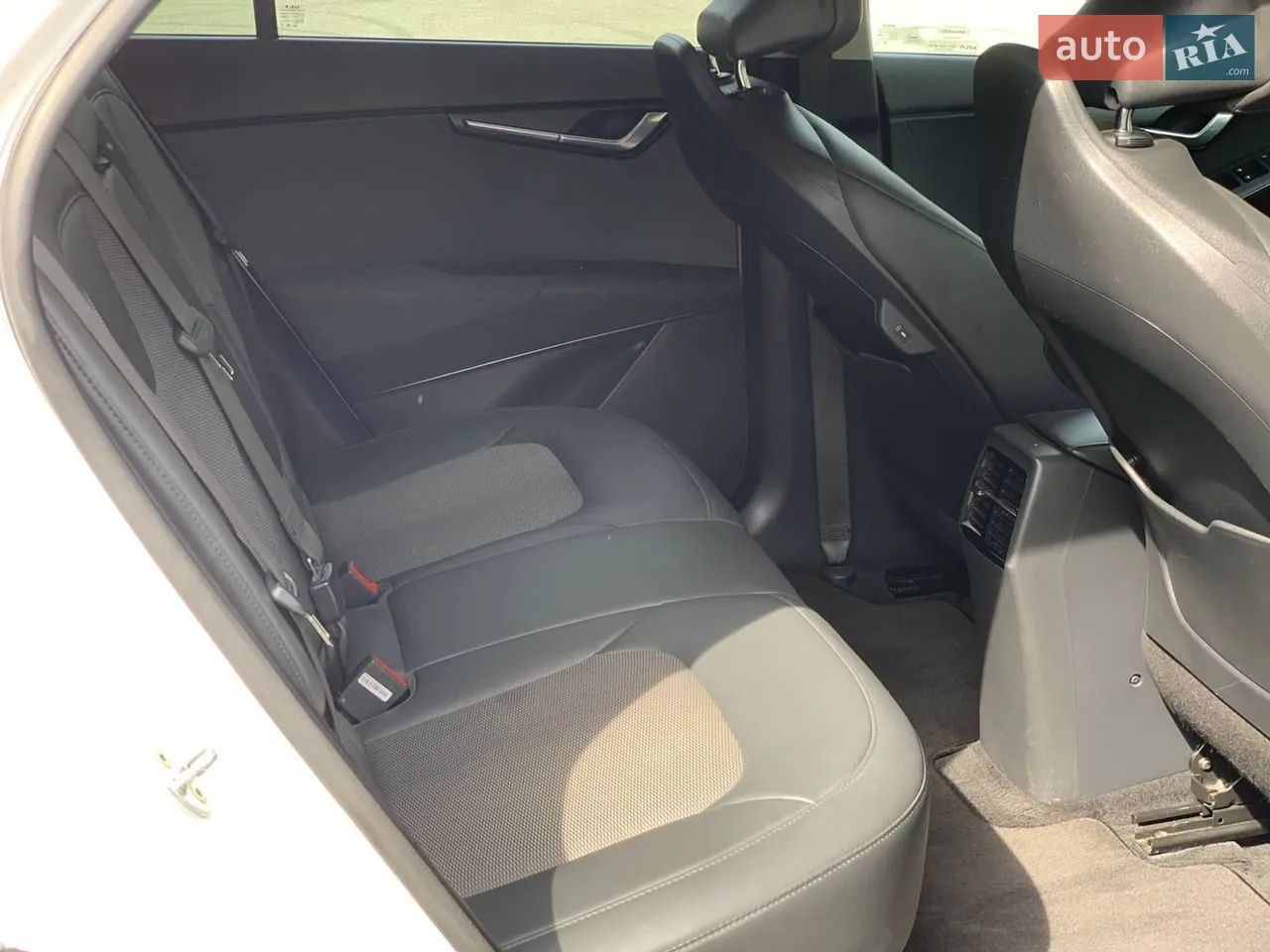 2022 Kia Niro - мініатюра 4