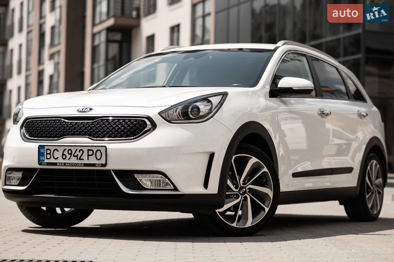 2017 Kia Niro - фото 1
