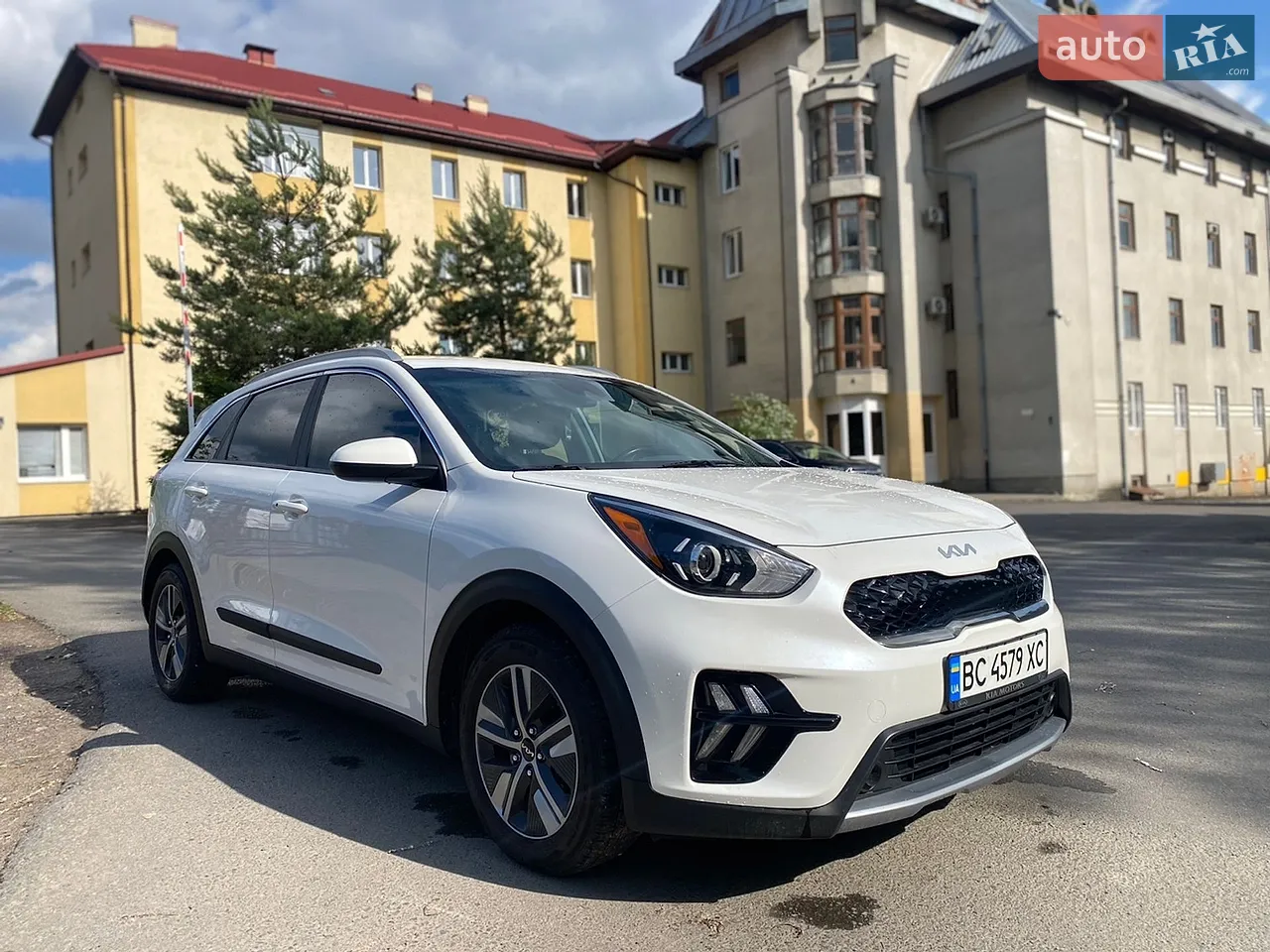 2021 Kia Niro - фото 1