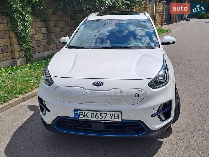 Позашляховик / Кросовер Kia Niro 2020 в Рівному фото 5 Позашляховик / Кросовер Kia Niro 2020 в Рівному