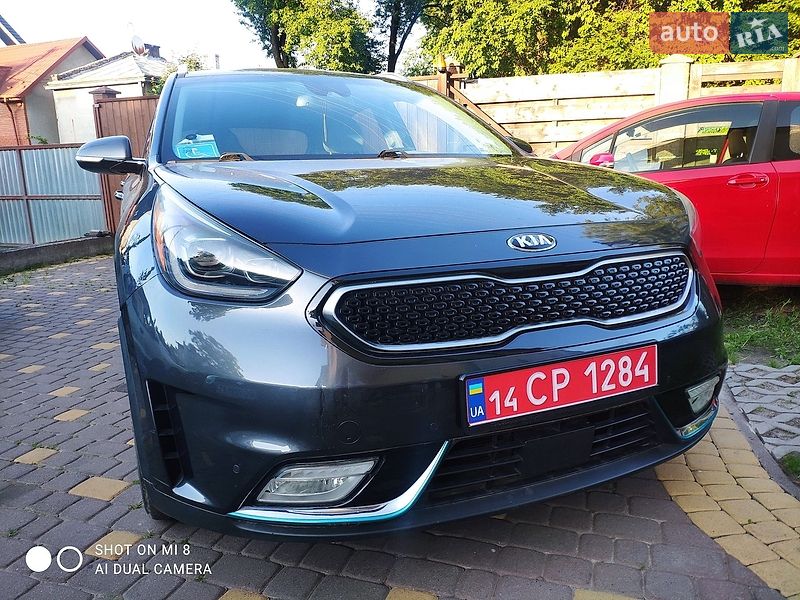Внедорожник / Кроссовер Kia Niro 2018 в Львове