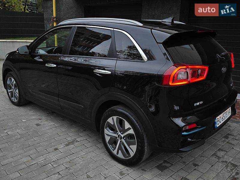Внедорожник / Кроссовер Kia Niro 2019 в Тернополе