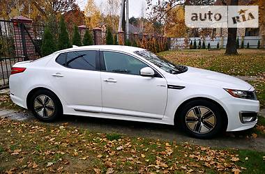Kia Optima HYBRID 2013
