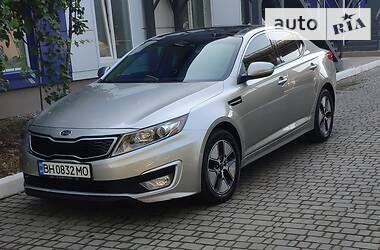 Kia Optima   2012