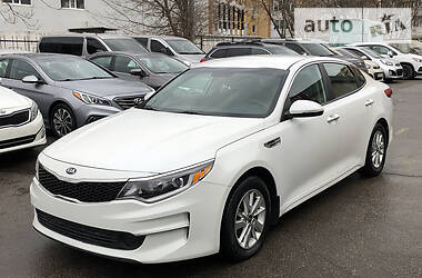 Kia Optima  2016