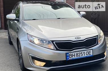 Kia Optima  2011