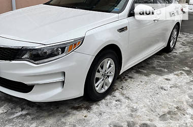 Kia Optima  2016