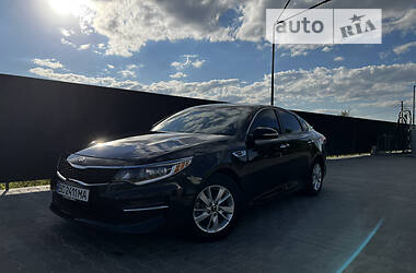 Kia Optima  2016