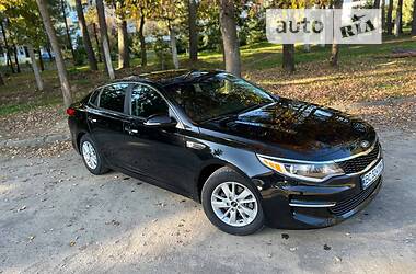 Kia Optima  2016