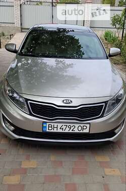 Kia Optima  2012