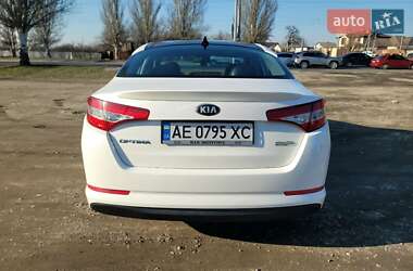 Седан Kia Optima 2012 в Днепре