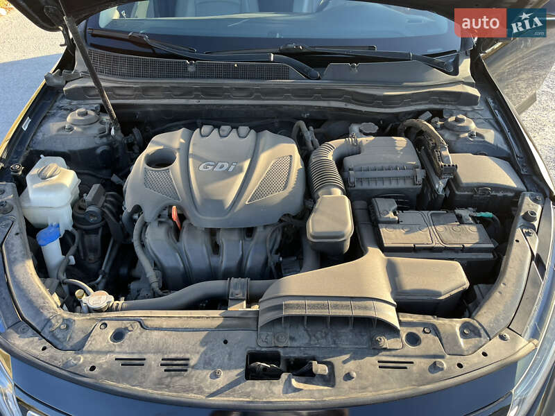 Седан Kia Optima 2014 в Кривому Розі