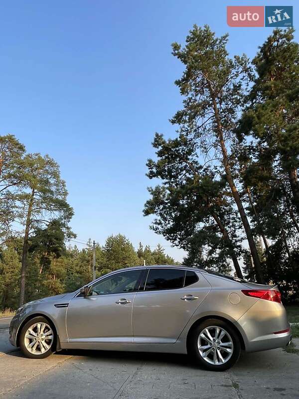 Седан Kia Optima 2013 в Вишгороді