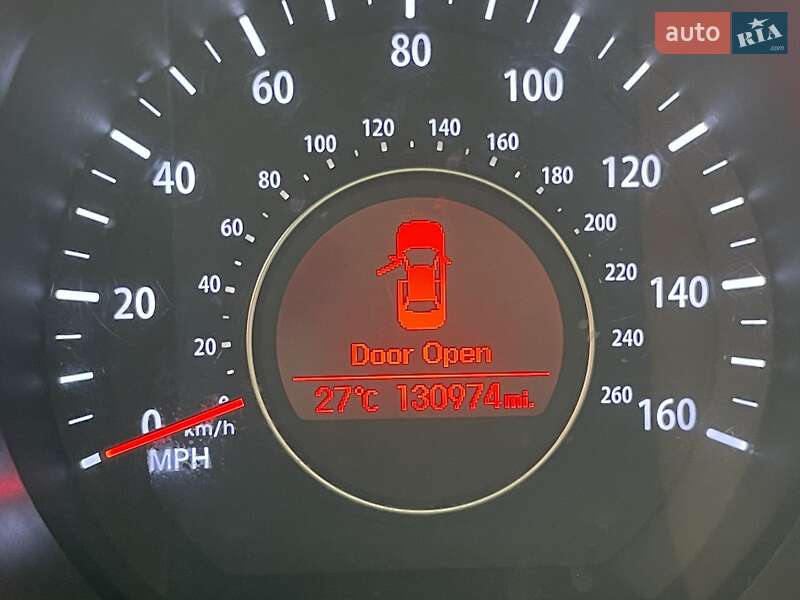 Седан Kia Optima 2013 в Вишгороді