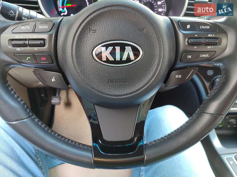 Седан Kia Optima 2015 в Киеве фото 13 Седан Kia Optima 2015 в Киеве