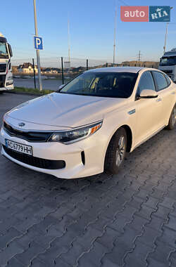 Kia Optima  2017