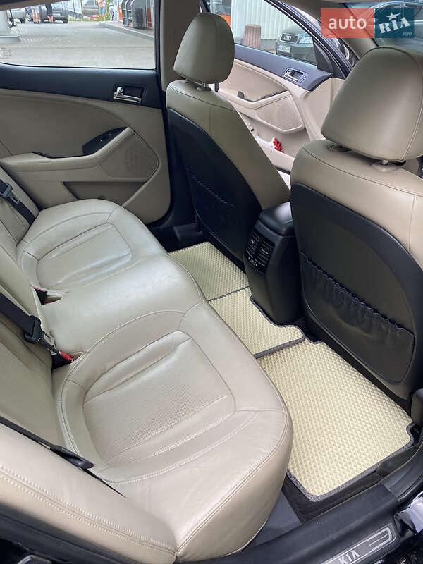 Седан Kia Optima 2011 в Вінниці