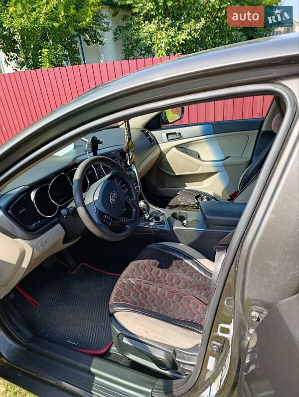 Седан Kia Optima 2013 в Золотоноші