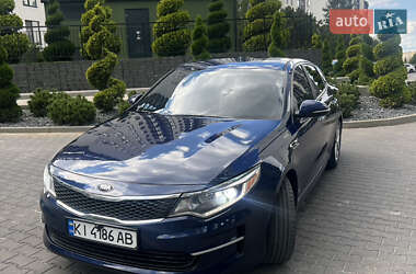 Kia Optima  2017