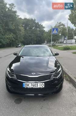 Kia Optima  2018