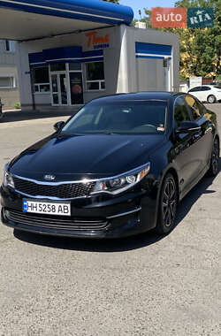 Kia Optima  2017