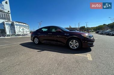 Kia Optima  2016