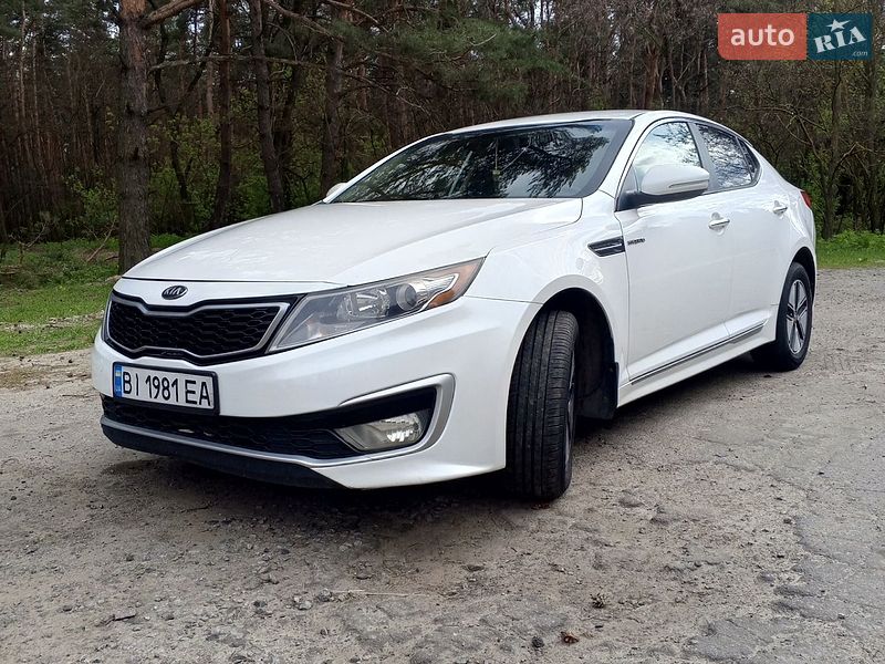 Хетчбек Kia Optima