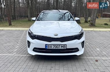 Kia Optima  2018
