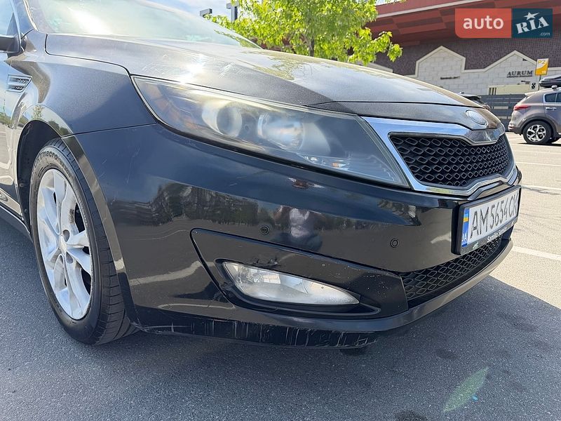 Седан Kia Optima 2013 в Києві