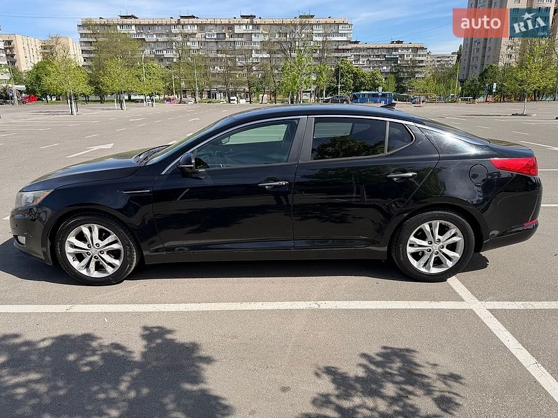 Седан Kia Optima 2013 в Києві