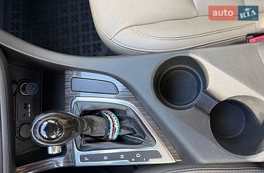 Седан Kia Optima 2013 в Києві