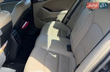 Седан Kia Optima 2013 в Києві