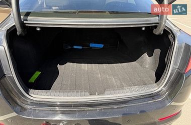 Седан Kia Optima 2013 в Києві
