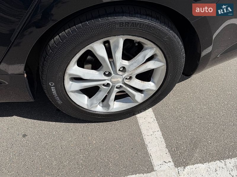 Седан Kia Optima 2013 в Києві