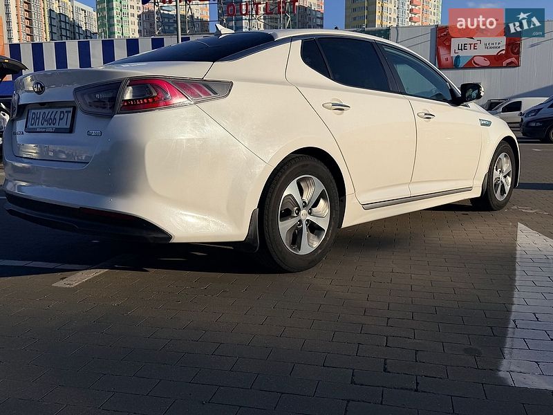 Седан Kia Optima 2014 в Одессе