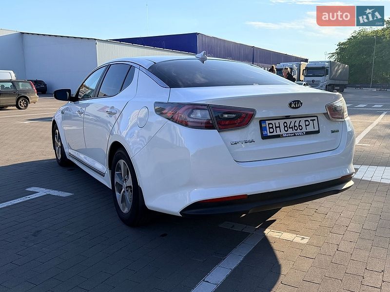Седан Kia Optima 2014 в Одессе