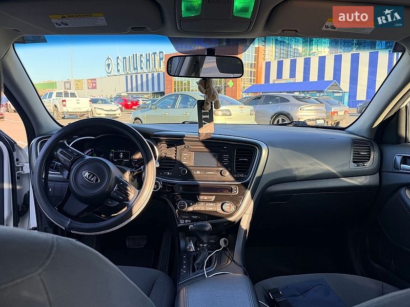 Седан Kia Optima 2014 в Одессе