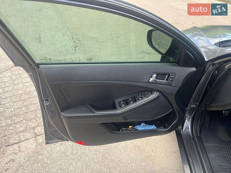 Седан Kia Optima 2013 в Запорожье фото 10 Седан Kia Optima 2013 в Запорожье