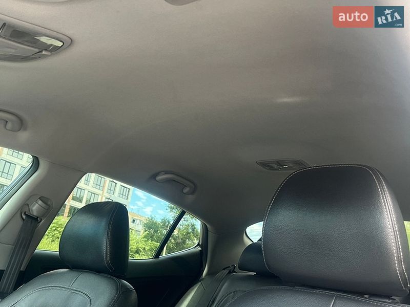 Седан Kia Optima 2013 в Запорожье фото 20 Седан Kia Optima 2013 в Запорожье