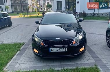 Седан Kia Optima 2014 в Києві