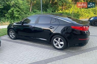 Седан Kia Optima 2014 в Києві