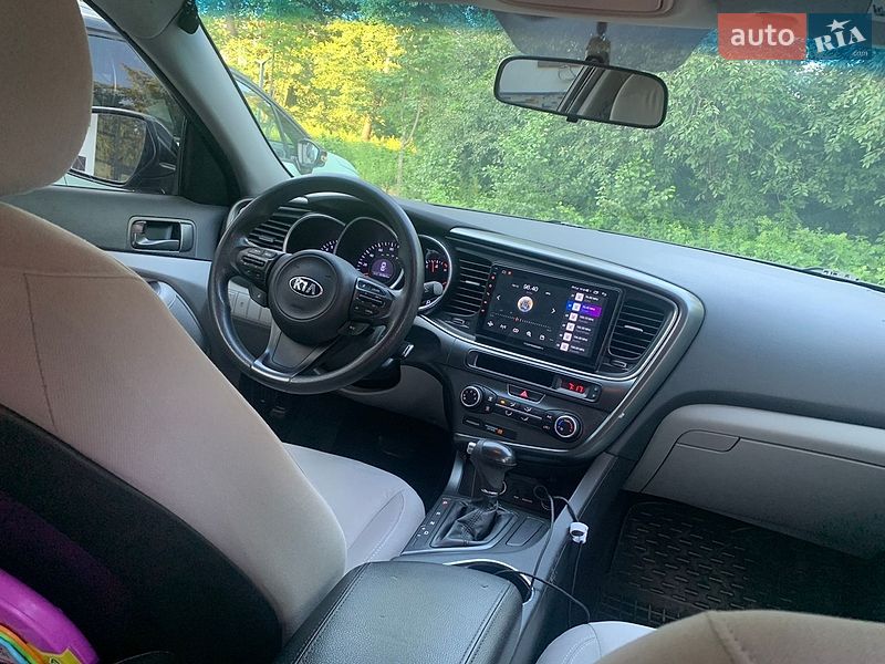 Седан Kia Optima 2014 в Києві