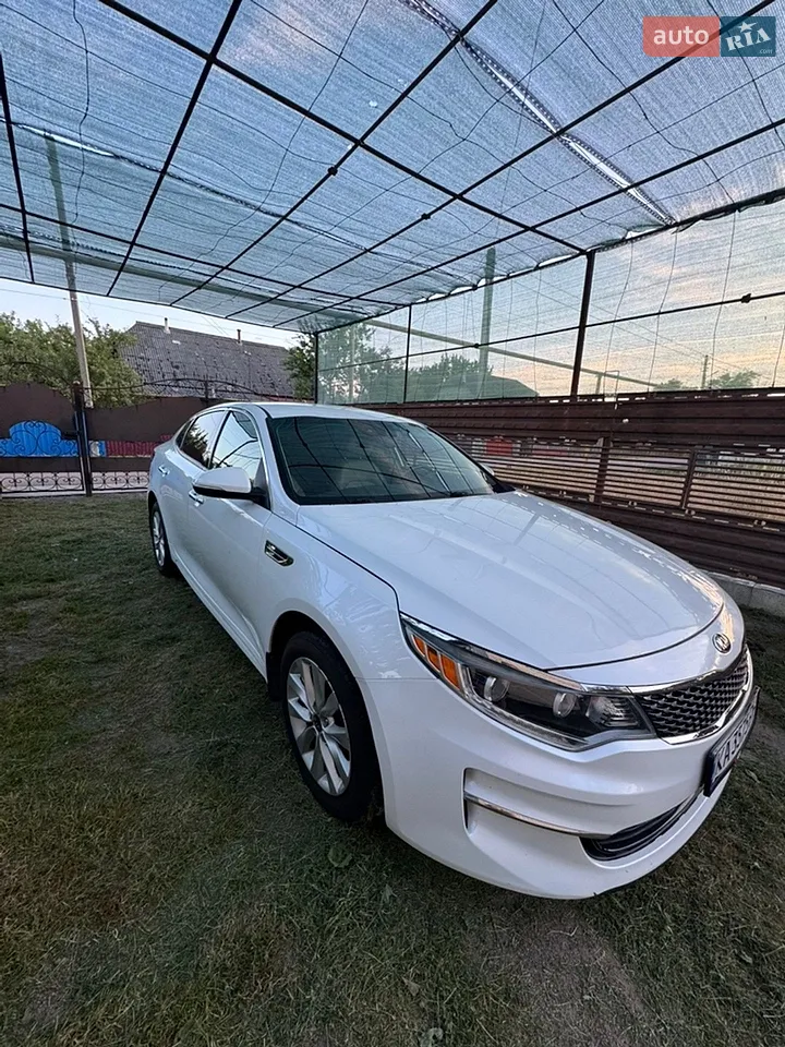 2016 Kia Optima - фото 1